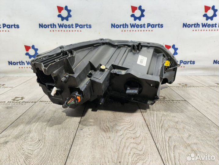 Фара левая Peugeot 5008 (P87E) 1.5 DV5RC 96квт