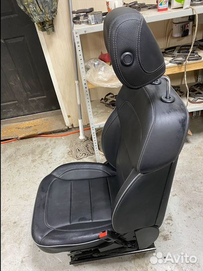 Сиденья, кресла Mercedes X166, W166 AMG