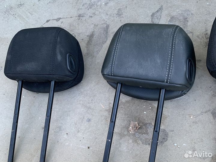 Подголовник передний laguna 3