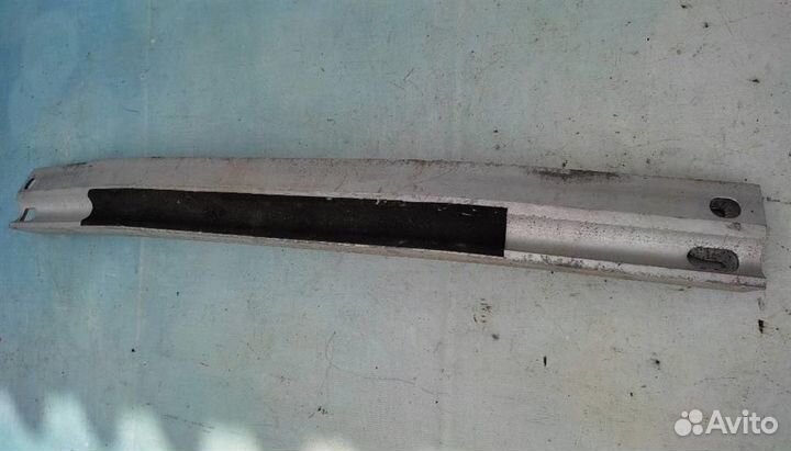 Усилитель бампера заднего 52171-48110