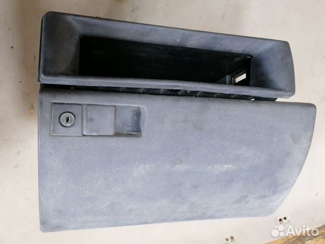 Бардачок GM 90269757 для Opel Vectra A 1988-1995