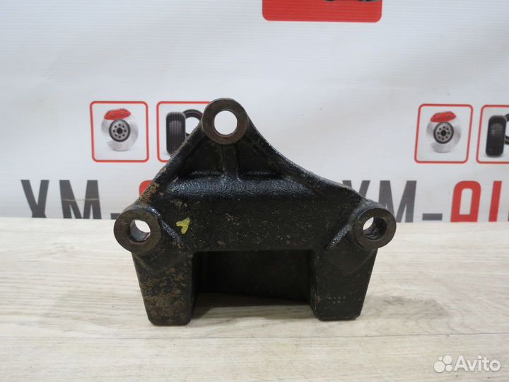 Кронштейн опоры кпп Hyundai Solaris
