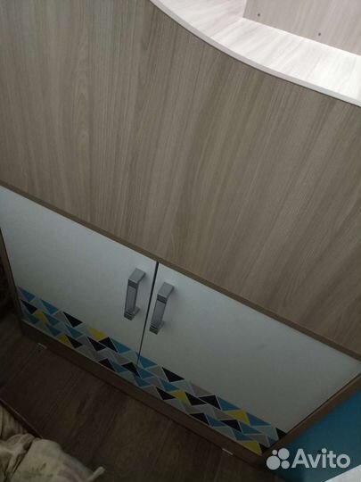 Детская кровать чердак со столом