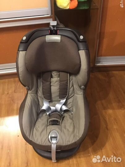 Детское автомобильное кресло