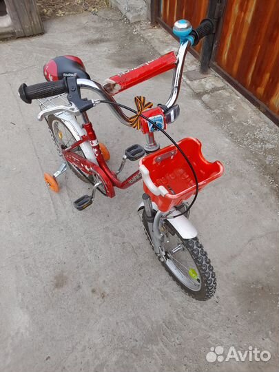 Детский велосипед трехколесный