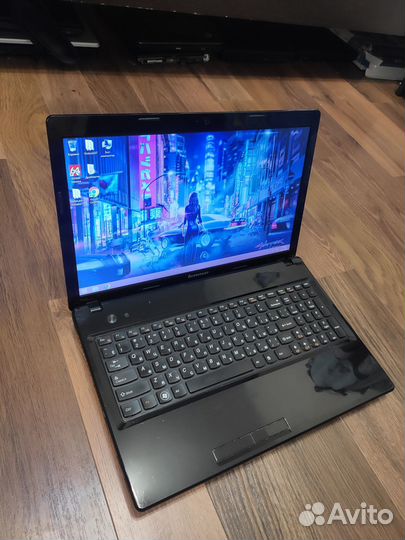 Lenovo G580 (8гб оперативной памяти, 320 HDD)