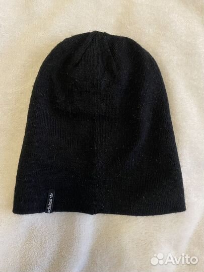 Шапка женская adidas (весна-осень)