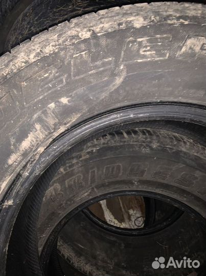 Bridgestone Dueler A/T 265/65 R17