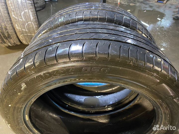 Dunlop SP Sport Maxx 050 235/55 R20 102V