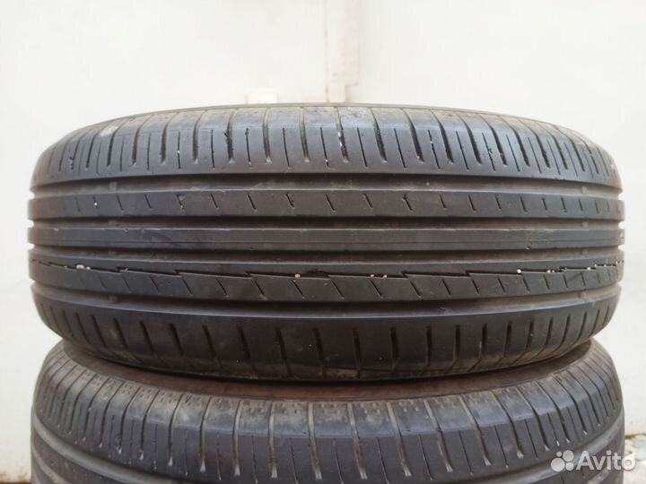 Yokohama BluEarth AE50 SUV 215/65 R17