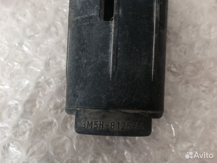 Верхняя подушка радиатора mazda 3 bk