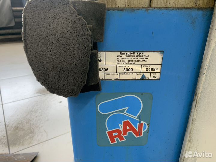 Подъемник автомобильный двухстоечный бу