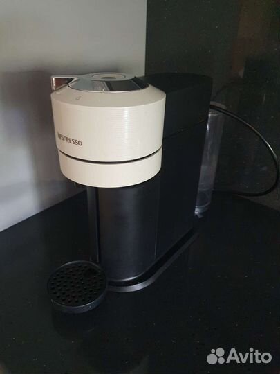 Кофемашина Nespresso Vertuo Next