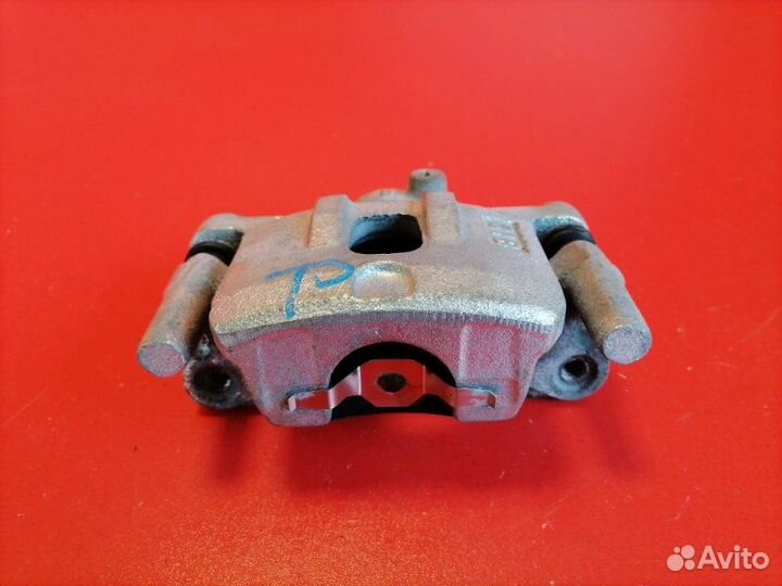 Суппорт задний правый Mitsubishi Lancer CY3A 4B10