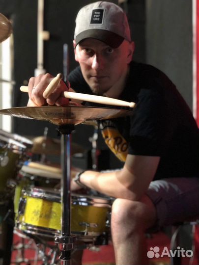 Обучение игре на барабанах