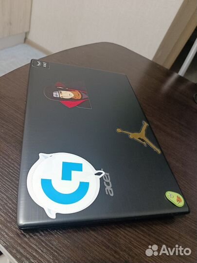 Игровой Acer / i5-7200U / GTX 950M / 8GB / SSD+HDD