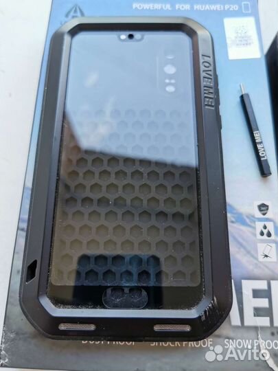 Металлический черный чехол для Huawei P20 4/128 гб