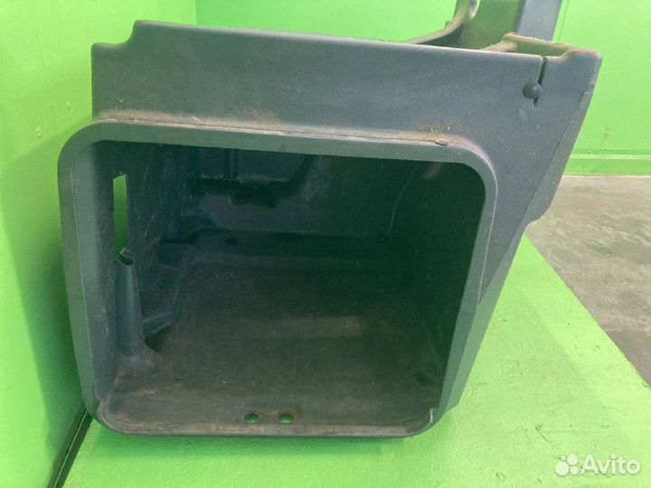 Ящик инструментальный MAN TGA