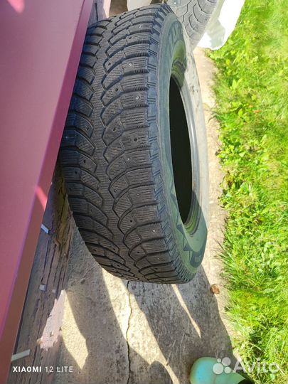 Bridgestone Blizzak DM-V2 215/70 R16 100