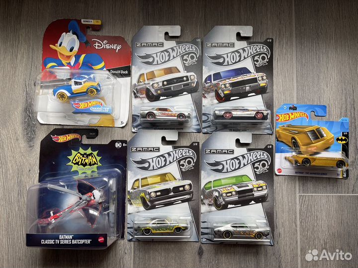 Hot wheels машинки