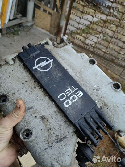 Эбу x25xe, тросик капота