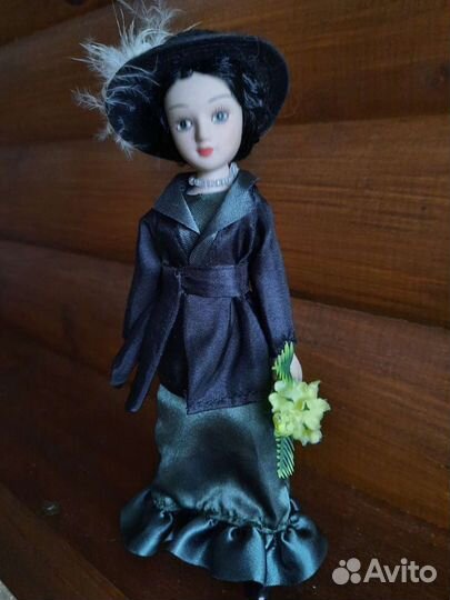 Фарфоровые куклы