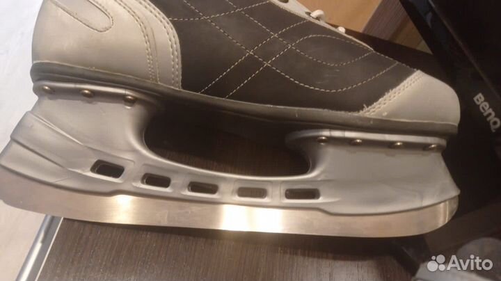 Коньки хоккейные мужские 43 размер