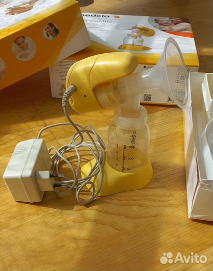 Молокоотсос электрический medela