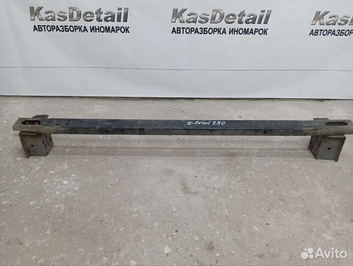 Усилитель переднего бампера Nissan X-trail T30