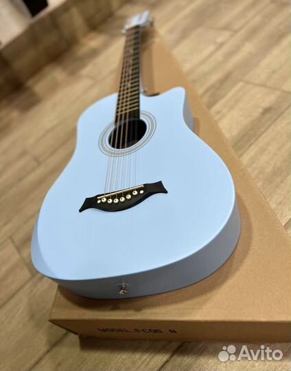 Акустическая гитара Belucci + доставка