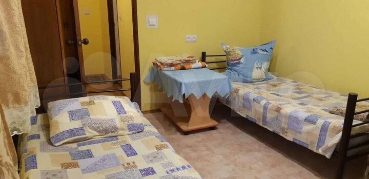 Комната 23 м² в 2-к., 2/2 эт.