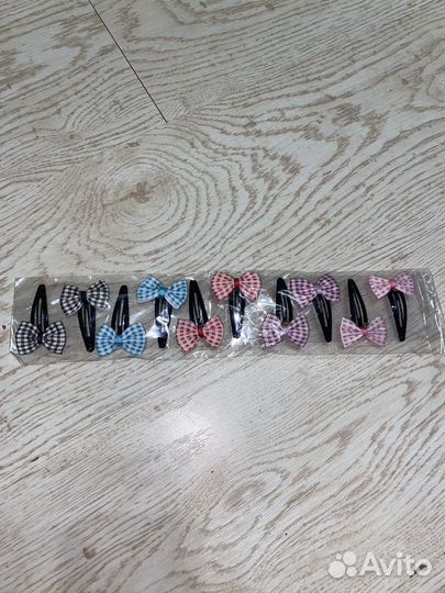 Набор заколок
