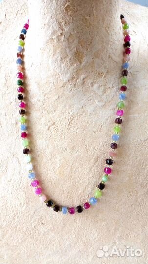 Бусы из натуральных камней