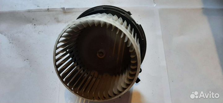 Моторчик печки Mitsubishi Pajero mini H51A