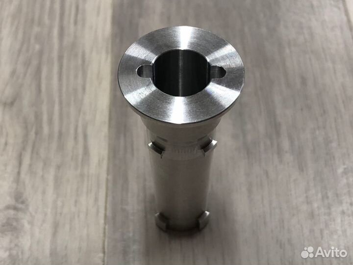 Втулка зеркала BMW X1 E84, X3 E83