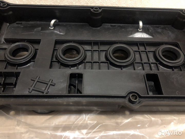 Крышка клапаная Новая Оригинал