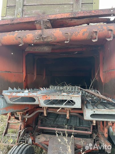 Комбайн Нива-Сельхозтехника СКА-5, 1992