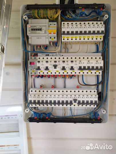 Электрик -Услуги Электрика для Вас