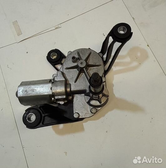 Моторчик заднего дворника опель астра Н