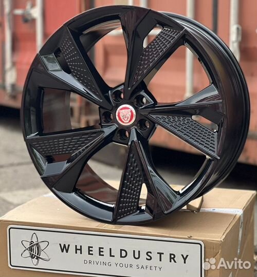 Кованые диски R21 Jaguar F-Pace SVR