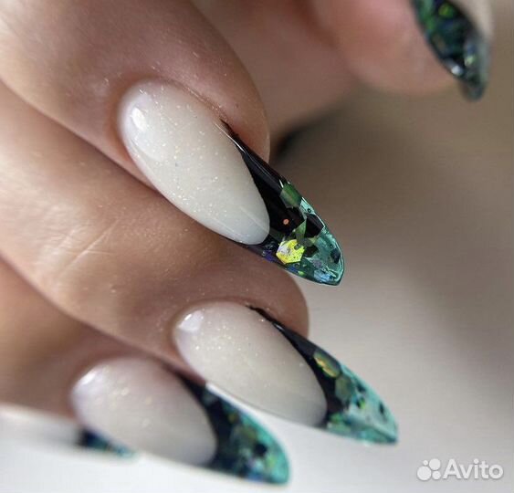 Маникюр/педикюр