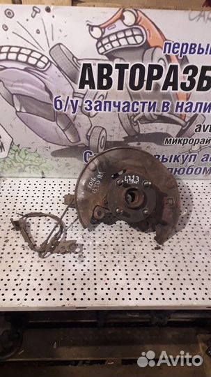 Кулак поворотный передний левый BYD F3