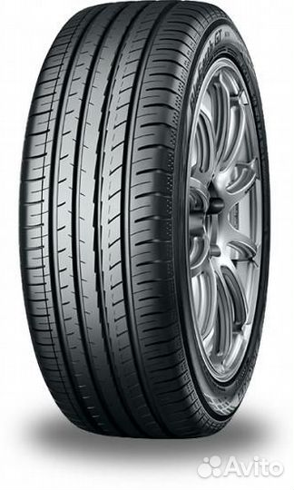 Yokohama BluEarth AE51 255/45 R18 99W