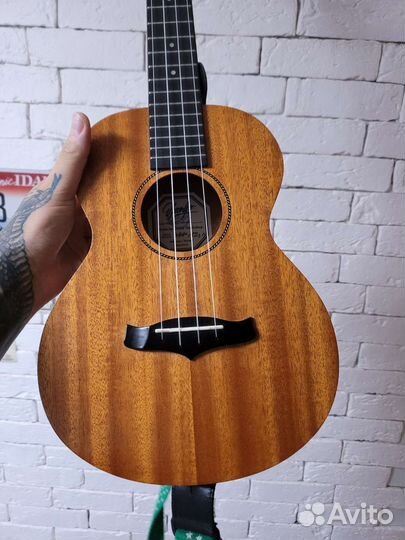 Укулеле-тенор Enya EUT-20 (Django)