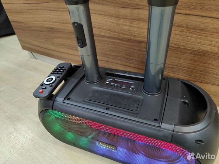 Блютуз колонка с подсветкой