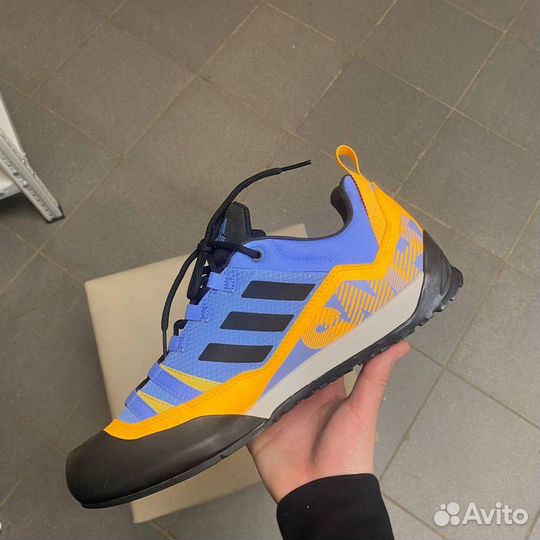 Кроссовки Adidas terrex