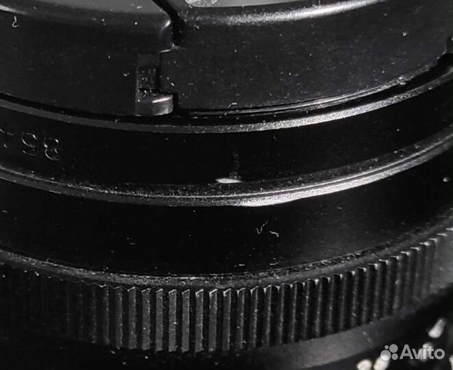 Объектив voigtlander ultron 35mm F1.7 asph VM