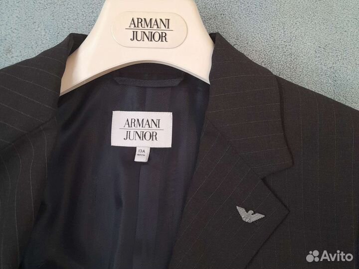 Костюм Armani, р.13 лет(160см), новый