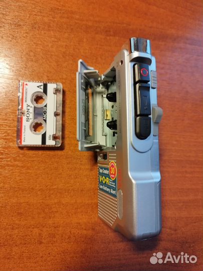 Кассетный диктофон sony M-560V