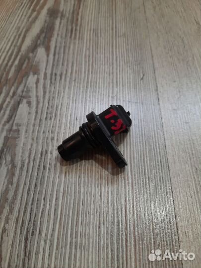 Датчик распредвала Nissan X-trail T31